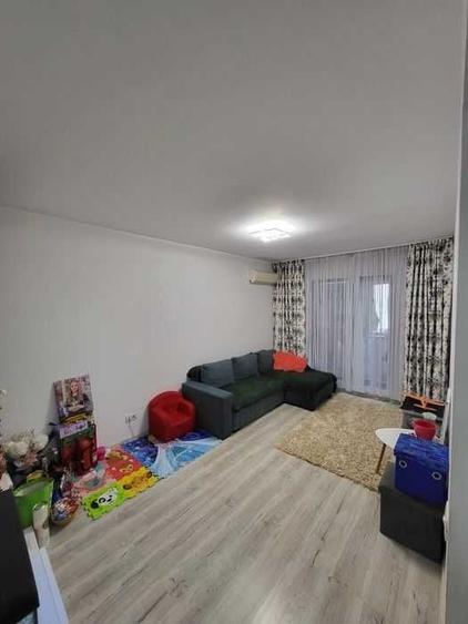 Apartament cu 2 camere decomandat în Chiajna