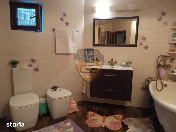 Apartament cu 2 camere, mobilat în Delfinariu