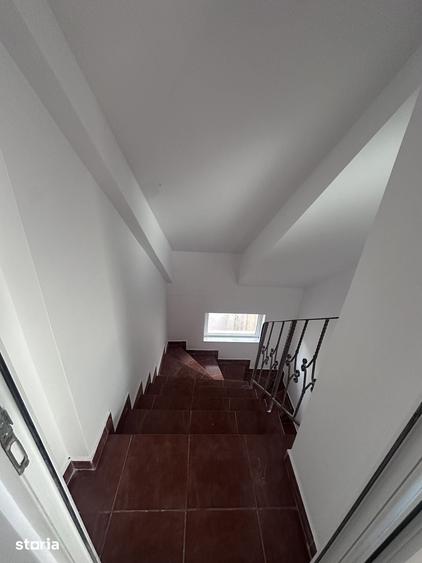 Casă cu 3 camere cu Teren 271 Mp în Valu lui Traian