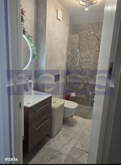 Apartament cu 3 camere decomandat în Străulești