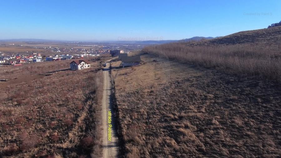 Teren 692 mp Piatra Neamt -  Str. Pietrelor - 1