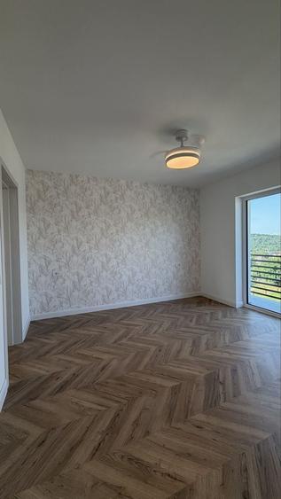 Casă cu 4 camere în Valea Adâncă