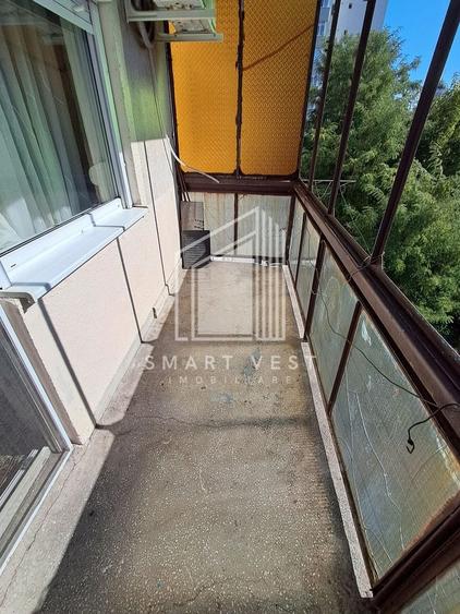 Apartament cu 2 camere semidecomandat, mobilat în Micro 16