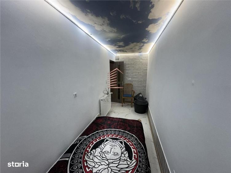 Apartament cu 4 camere decomandat în Central