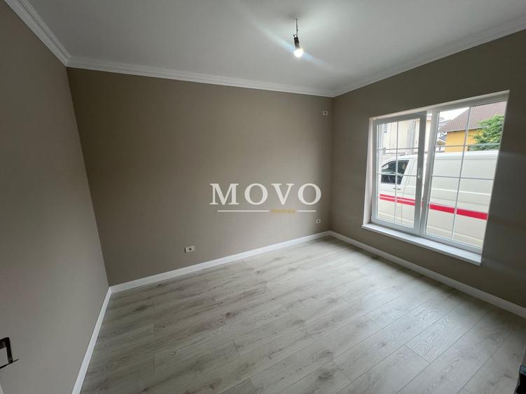 Duplex cu 5 camere cu Canalizare în Chișoda