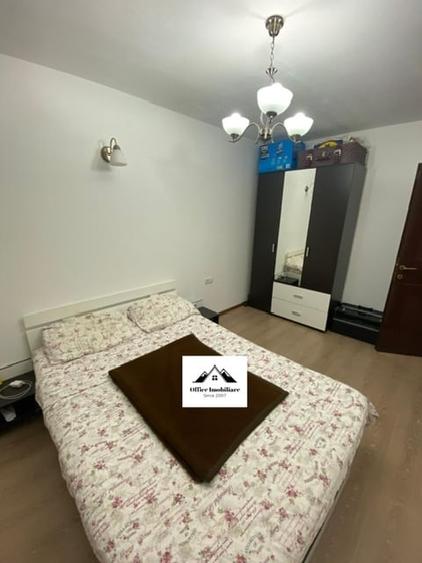 Apartament cu 3 camere în Periferie