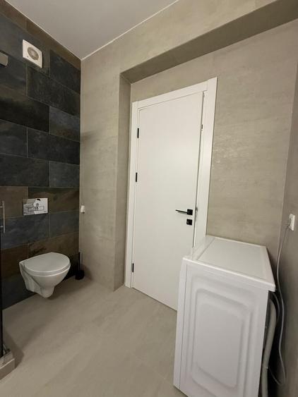 Apartament cu 2 camere semidecomandat, mobilat în Brâncoveanu
