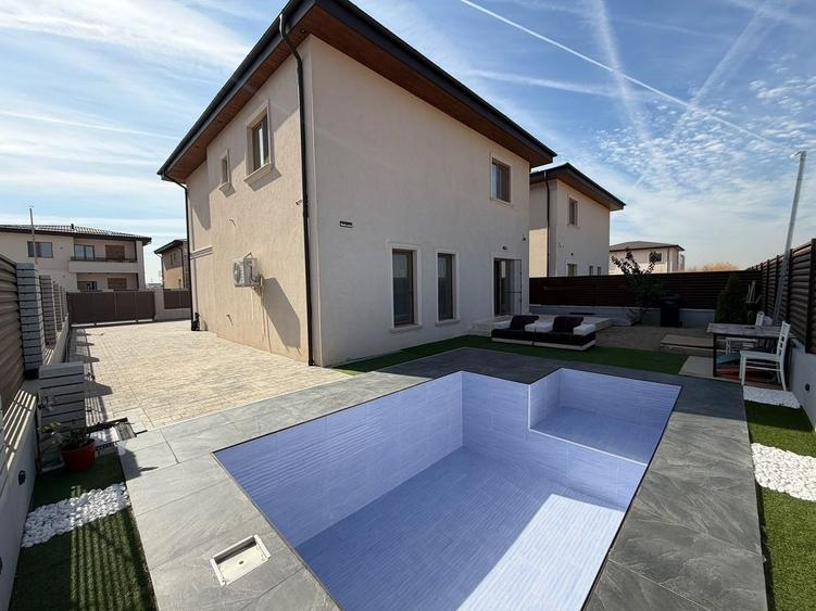 Casă individuală cu 5 camere cu Canalizare în Fundeni