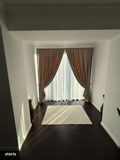 Apartament cu 4 camere în 1 Mai