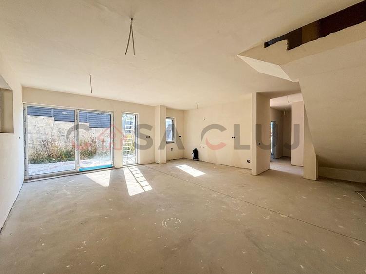 Duplex cu 5 camere cu Canalizare în Borhanci