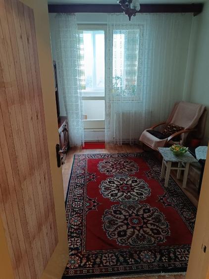 Apartament cu 3 camere circular în Astra