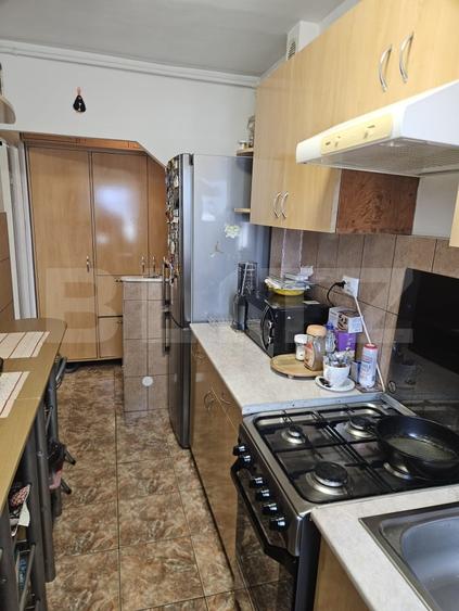 Apartament cu 2 camere semidecomandat, mobilat în Gojdu — fotografia 2