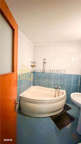 Apartament cu 3 camere decomandat, mobilat în Tei