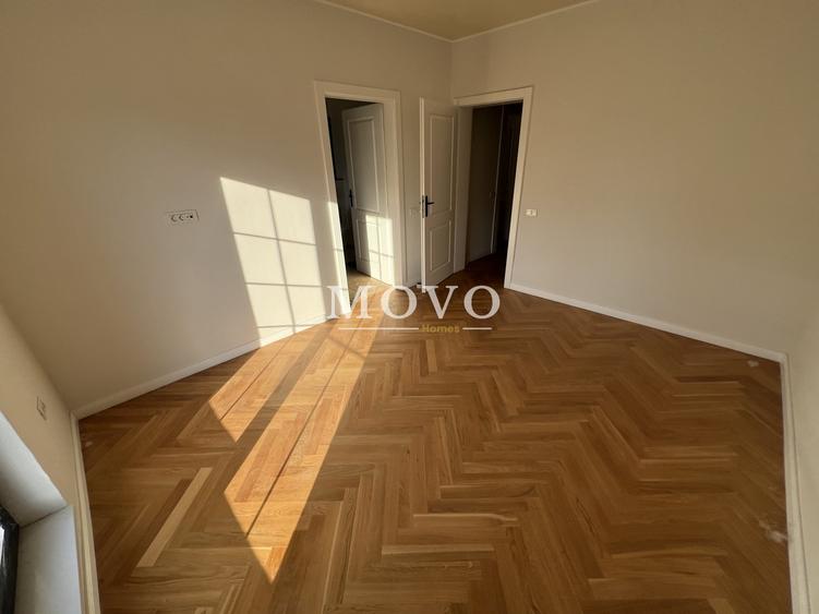 Duplex cu 5 camere cu Canalizare în Giroc