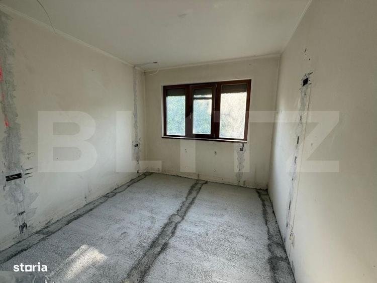 Apartament cu 4 camere decomandat în Vest