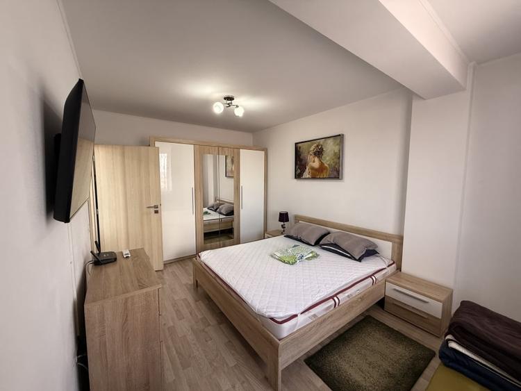 Apartament cu 2 camere decomandat, mobilat în Tolstoi