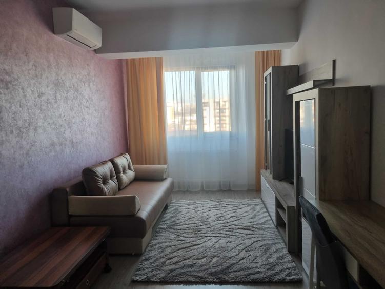 Apartament cu 2 camere decomandat în Est