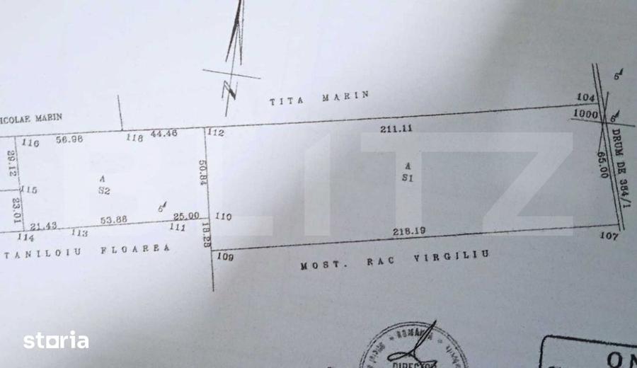 Teren de 19650 mp, în Central