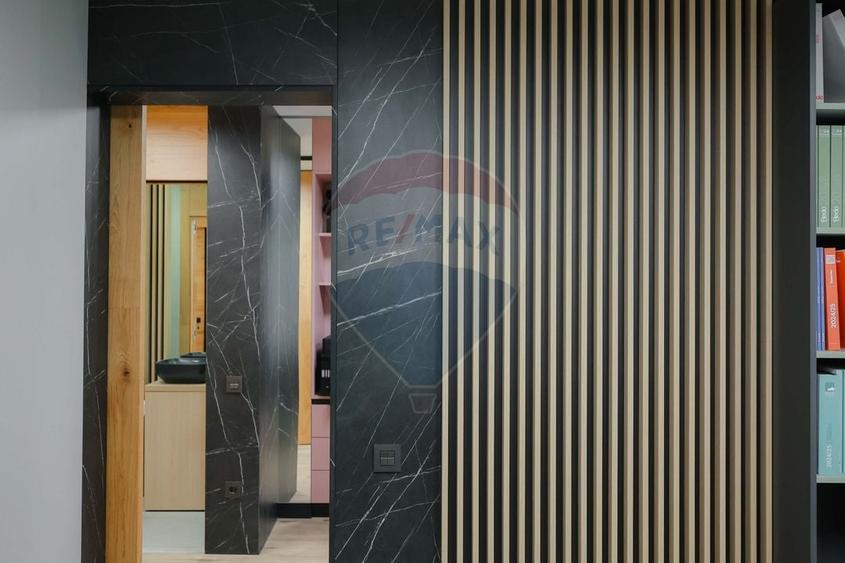 Apartament cu 2 camere decomandat în Rogerius