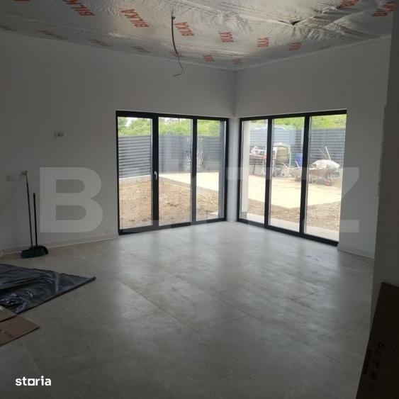 Casă cu 4 camere în Central