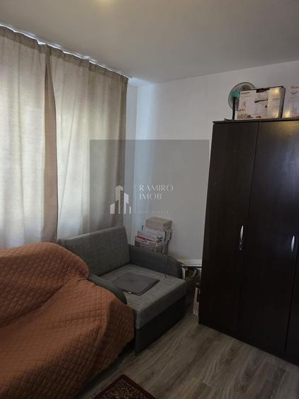 Apartament cu 3 camere decomandat, mobilat în Metalurgiei