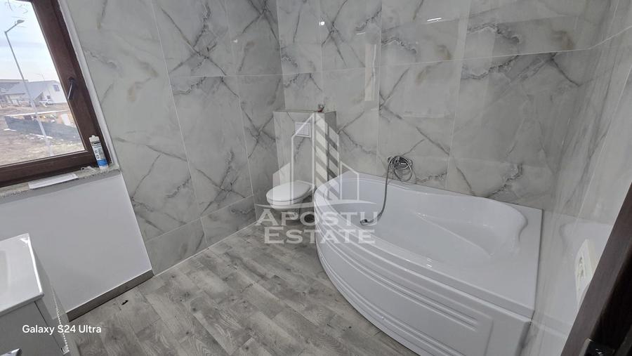 Duplex cu 5 camere cu Canalizare în Giarmata