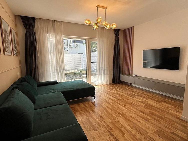 Casă cu 5 camere cu Canalizare în Pipera