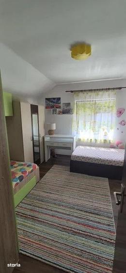 Casă cu 4 camere cu Teren 300 Mp în Agigea