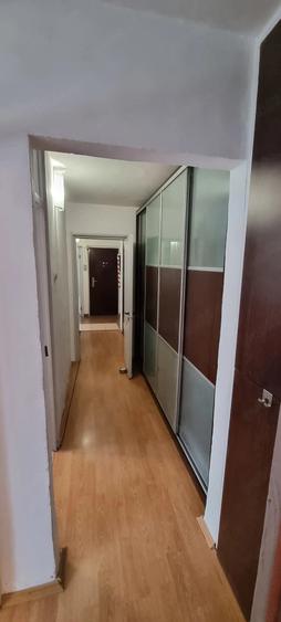 Apartament cu 3 camere decomandat în Lăpuș