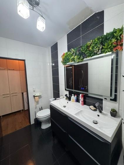 Apartament cu 3 camere semidecomandat, mobilat în Iosefin