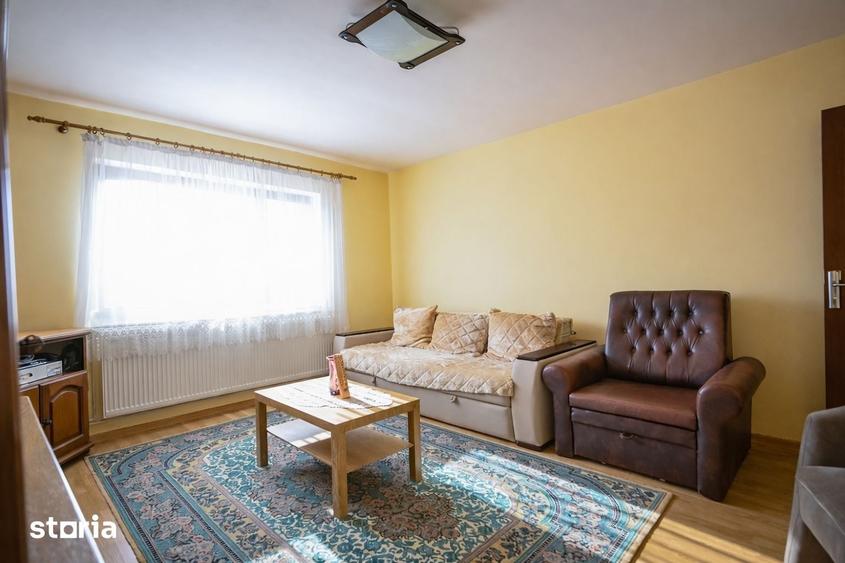 Casă cu 1 camere cu Teren 650 Mp în Sânpetru