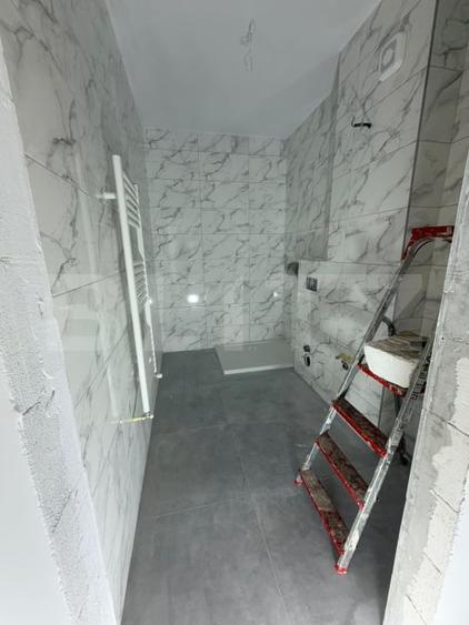 Apartament cu 3 camere semidecomandat în Iris