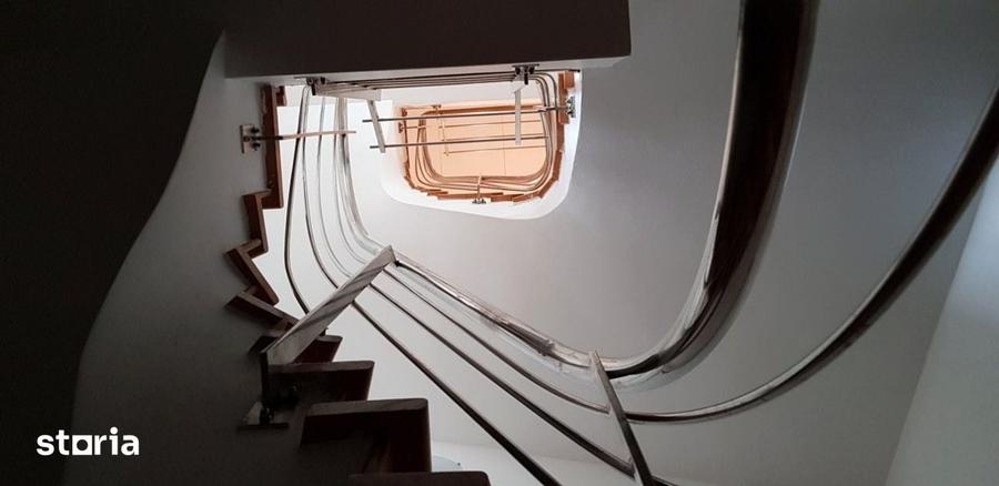 Casă cu Teren 329 Mp în Trei Stejari