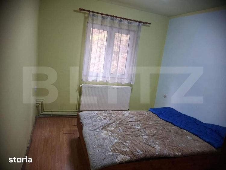 Casă cu 5 camere cu Teren 370 Mp în Mihai Viteazu