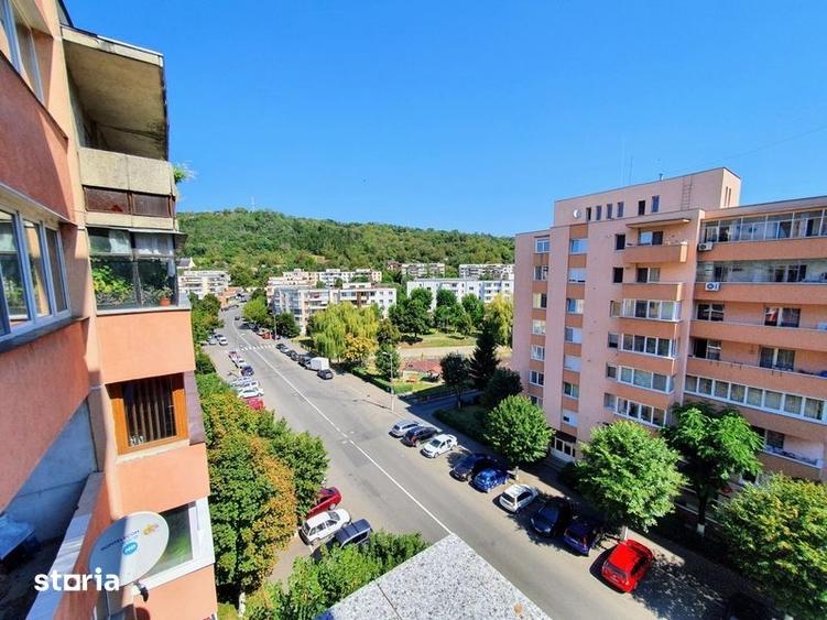Apartament cu 3 camere în Libertății