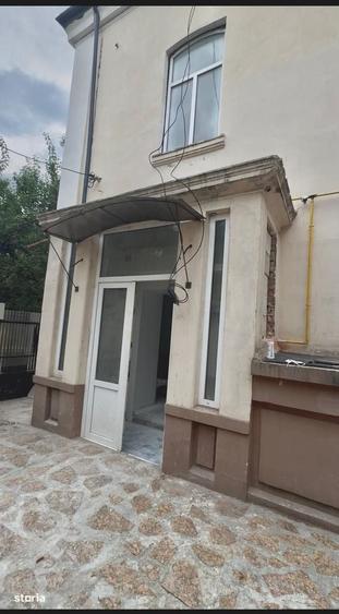 Casă cu 4 camere în Uiești
