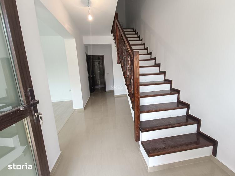 Casă cu 4 camere cu Teren 270 Mp în Valea Lupului