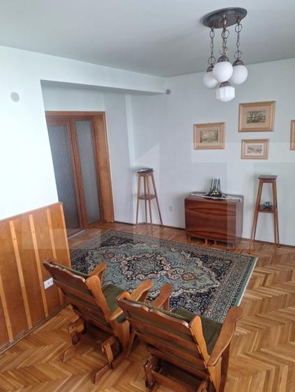 Casă individuală cu 6 camere cu Canalizare în Lugoj