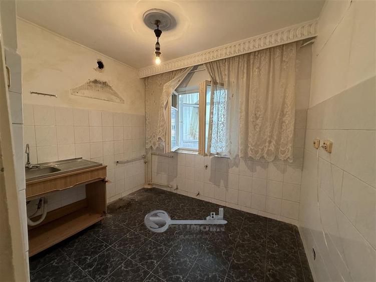 Garsonieră decomandată în Nicolina