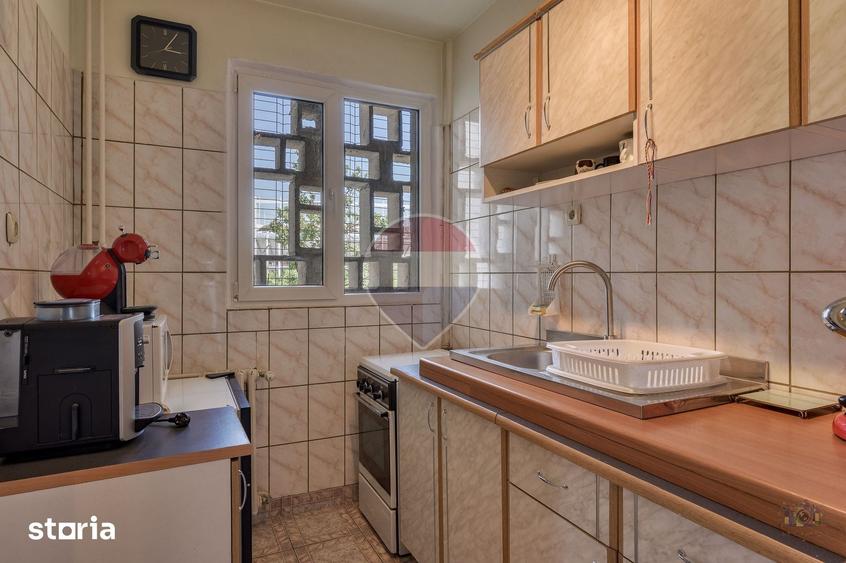 Apartament cu 3 camere în Vatra Luminoasă