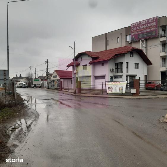 Casă cu 6 camere cu Teren 370 Mp în Glina