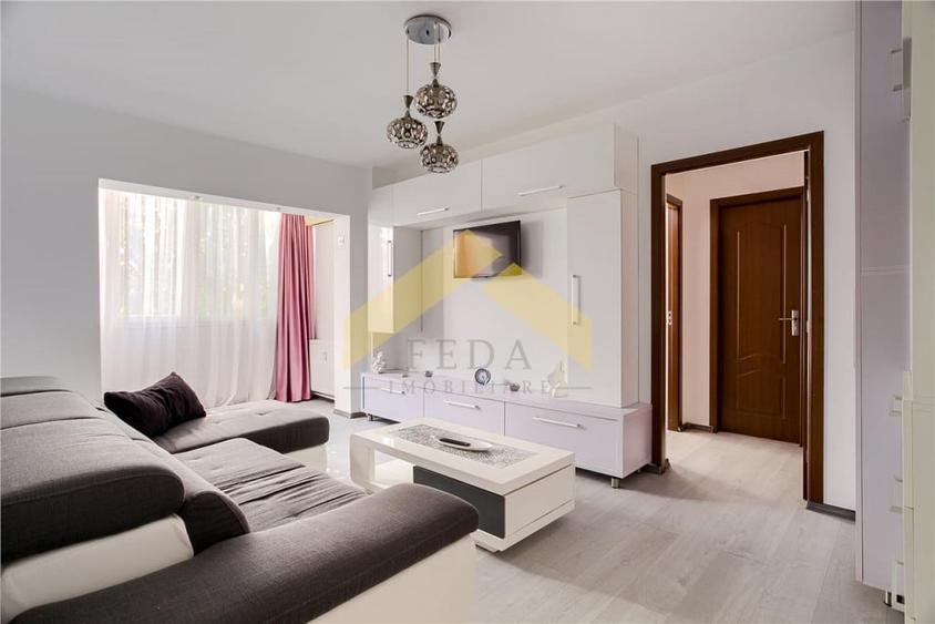 Apartament cu 2 camere decomandat în Aurel Vlaicu