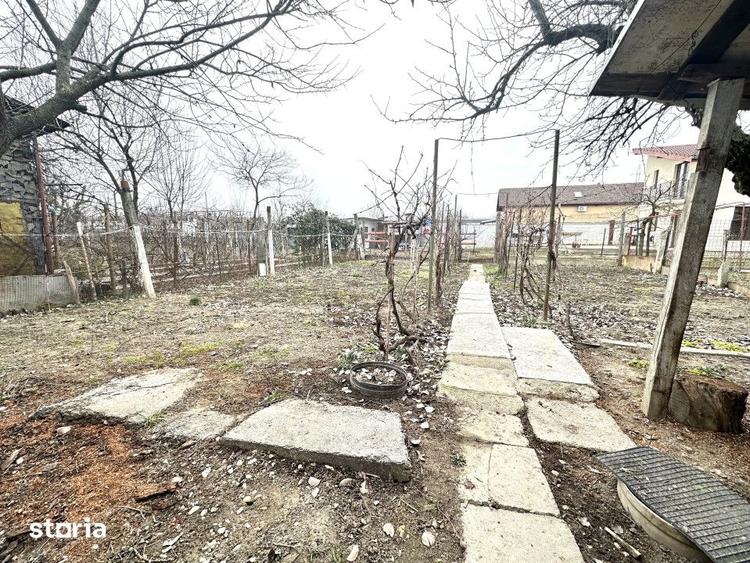 Casă cu 4 camere cu Teren 386 Mp în Ghirodei