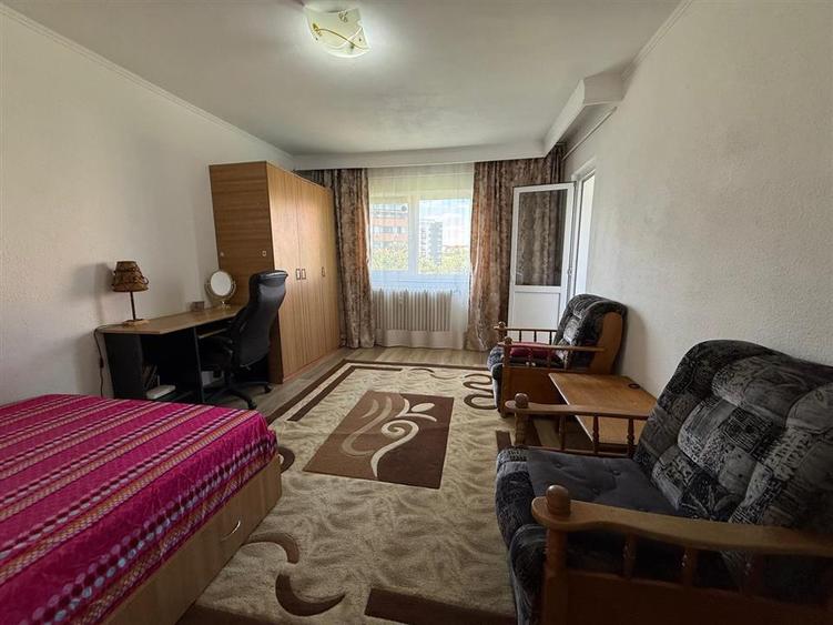 Garsonieră decomandată în Tătărași