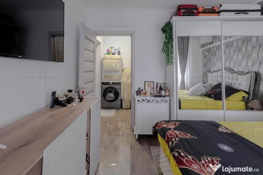 Apartament cu 3 camere decomandat în Berceni