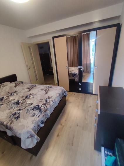 Apartament cu 2 camere decomandat în Între Lacuri