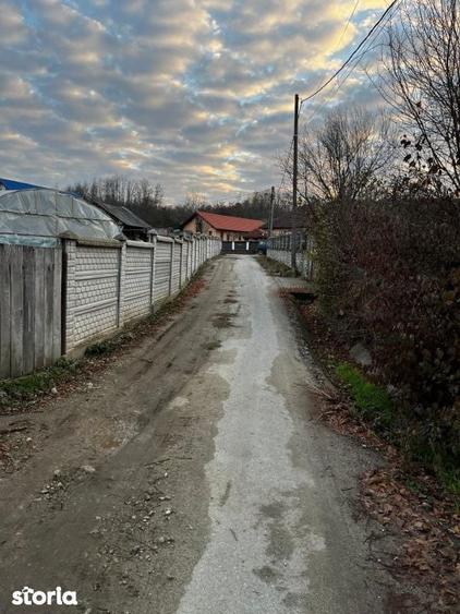 Casă cu 1 camere cu Teren 1341 Mp în Central