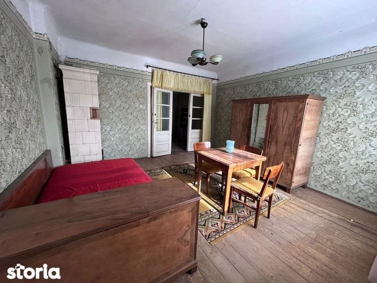 Casă cu 4 camere cu Teren 160 Mp în Școlilor