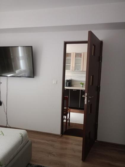 Apartament cu 2 camere decomandat în Exterior Vest