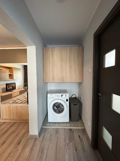 Apartament cu 2 camere semidecomandat, mobilat în Alexandru Obregia